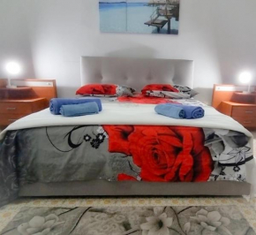 Eracles House near Ortigia Island